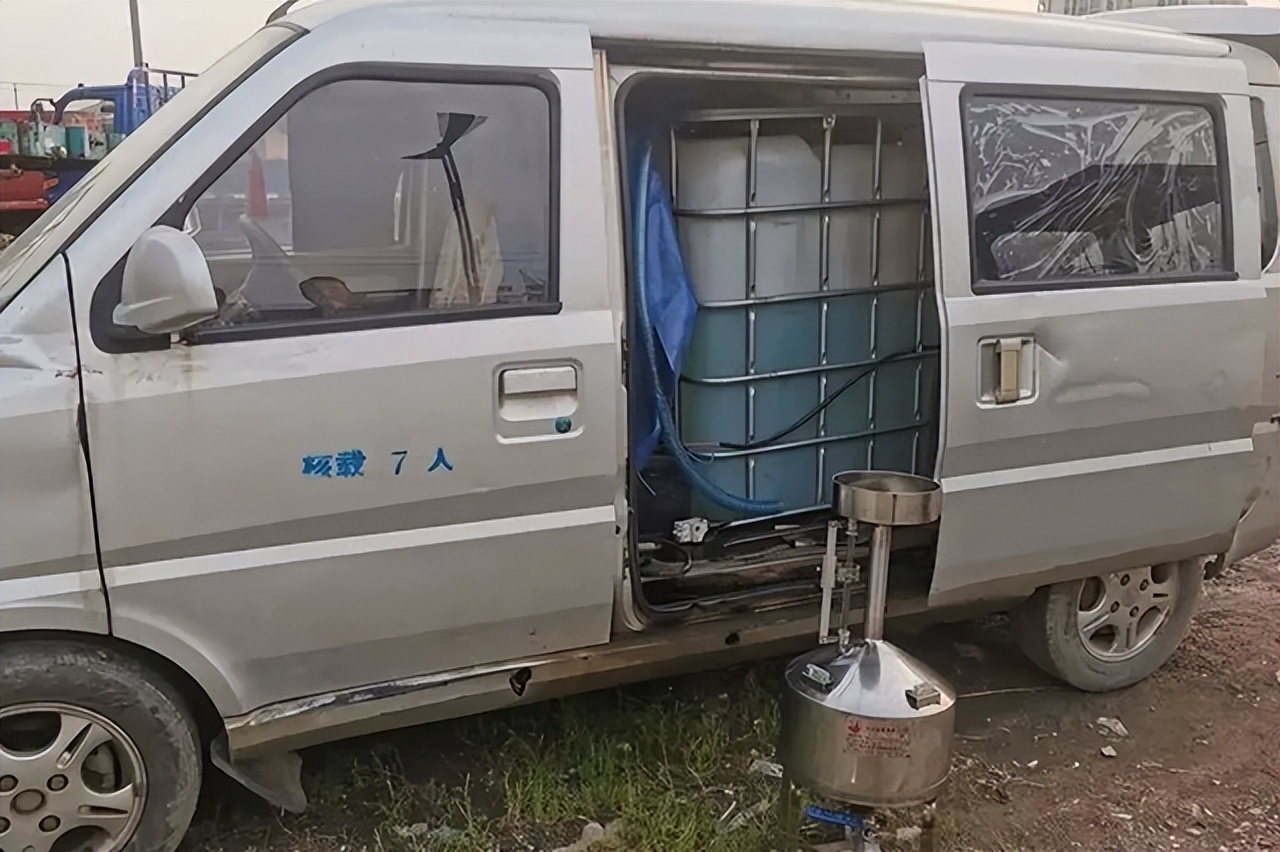 每升油便宜5毛是几折,每升油便宜一块多