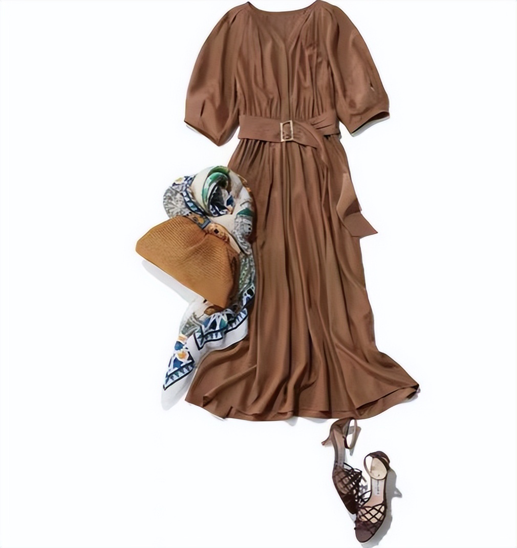 连衣裙的多种穿搭技法,讲解连衣裙的穿搭