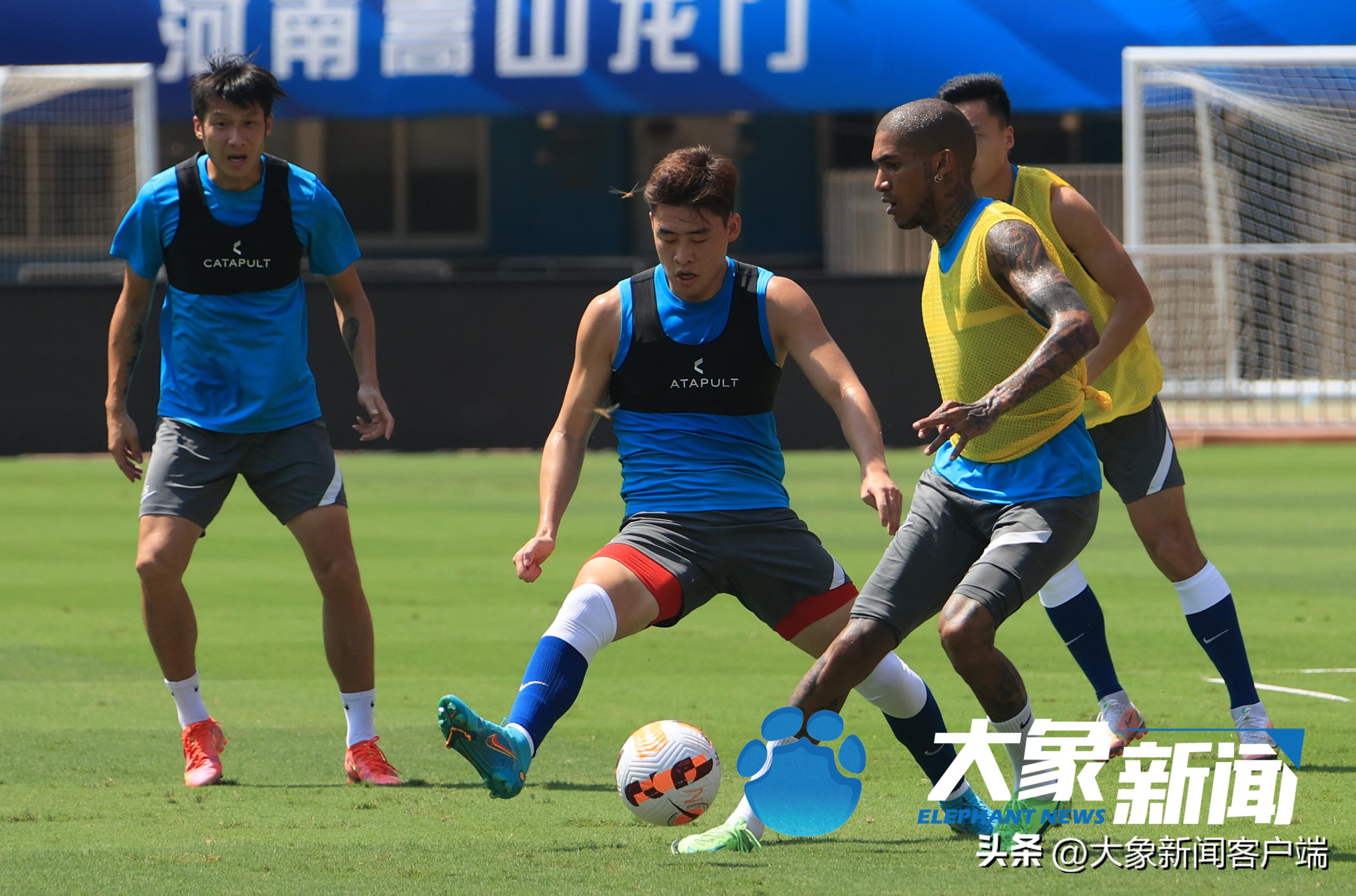 河南嵩山龙门对战北京国安首发,河南嵩山龙门vs广州城赛前发布会