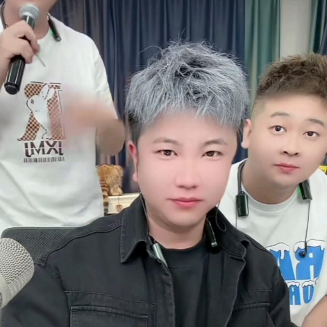 咋都跟蓝老师过不去😂😂#进去就出不来的直播间