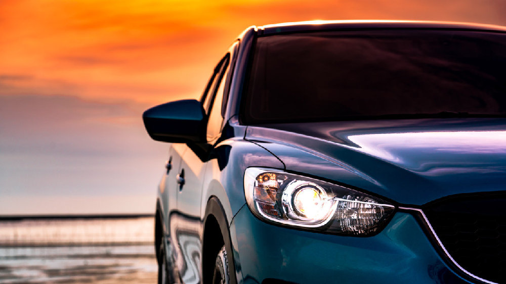 媒体人李想，和他那用造车盈利的媒体公司丨深度