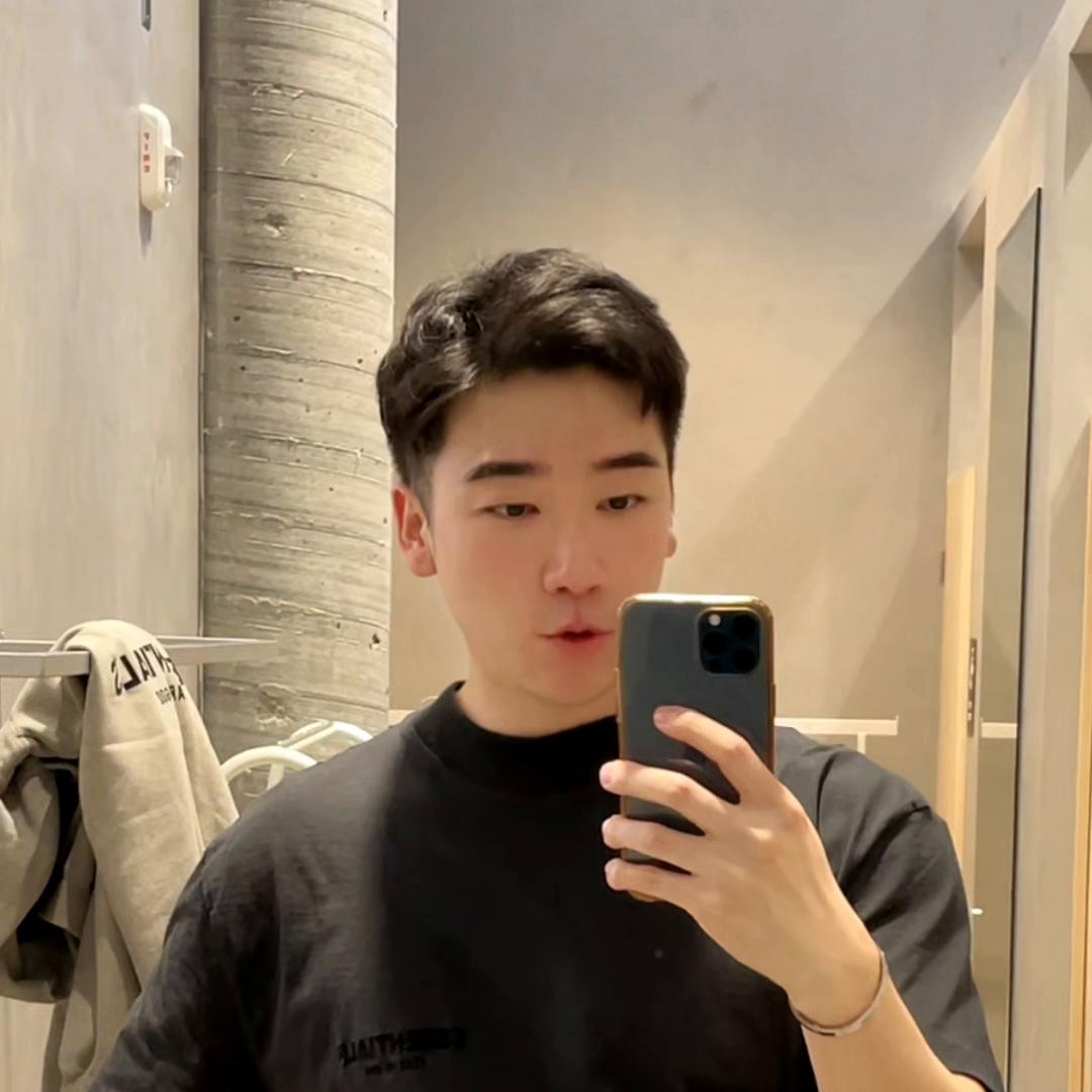 essentials首发,essentials怎么买最划算