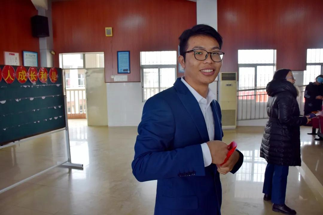 解锁“成长利是”——联和吴汉小学2022年新学期工作会议