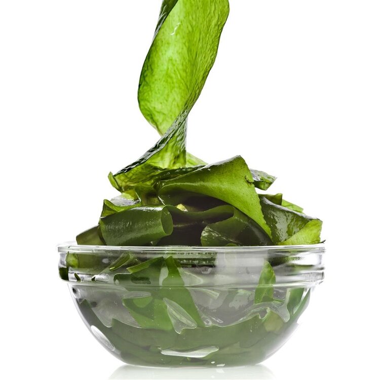 患了甲状腺结节后，这3类食物再爱吃也要忍住，千万别不当回事