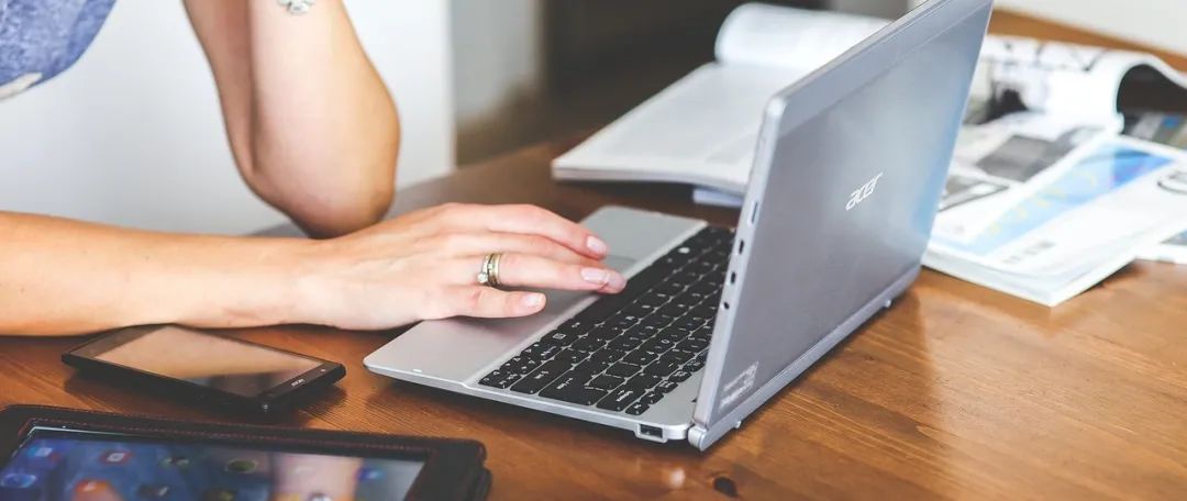 公司查个人的聊天记录违法吗,公司审查会查个人微信聊天记录吗