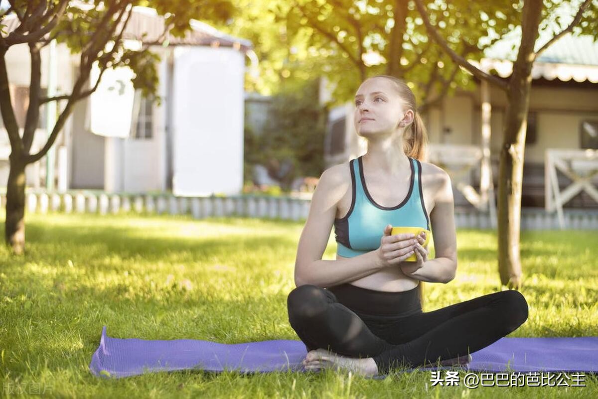 怀孕初期有哪些反应我们要重视,怀孕初期有哪些症状是好事