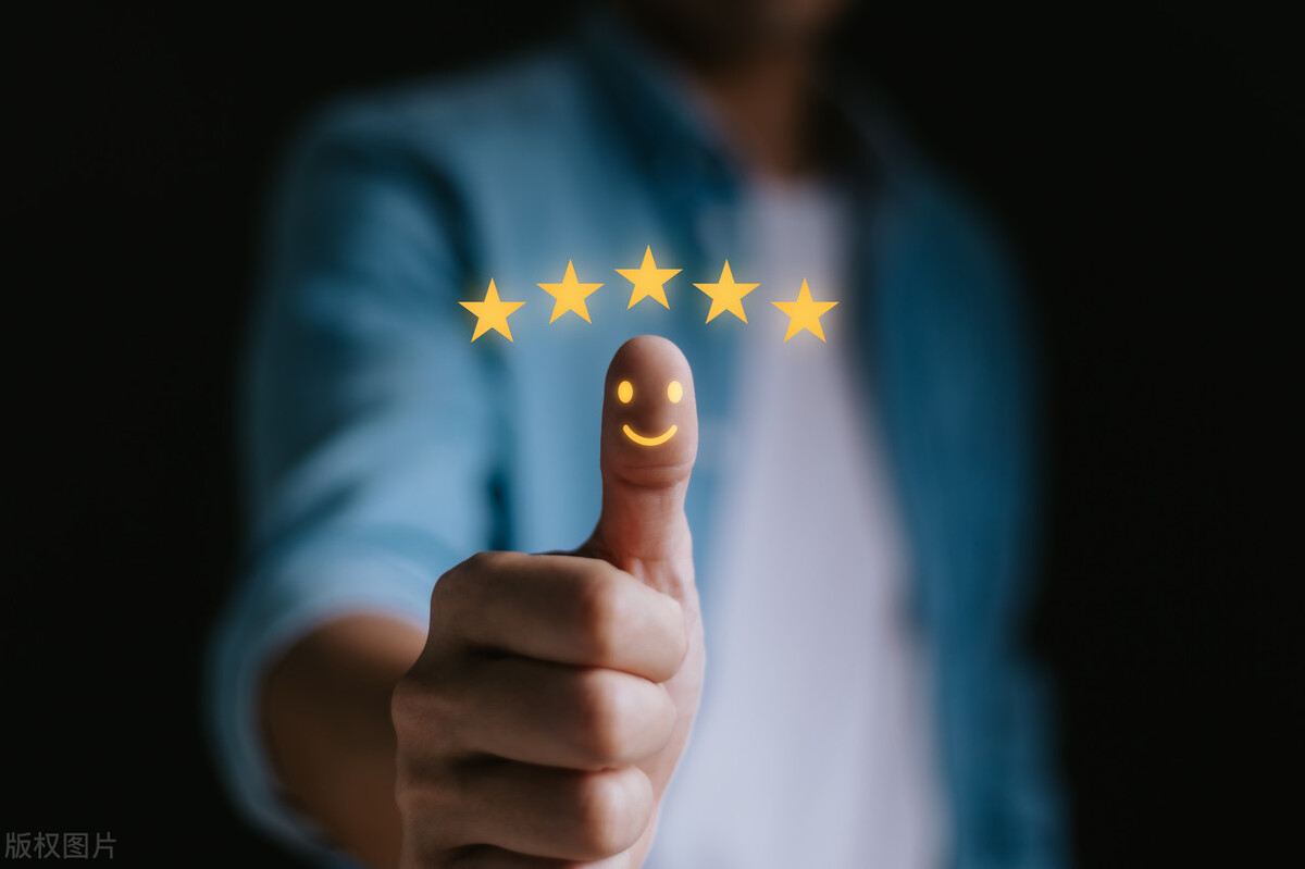 梅西小时候患侏儒症后来怎么办,梅西从小矮子到巨人