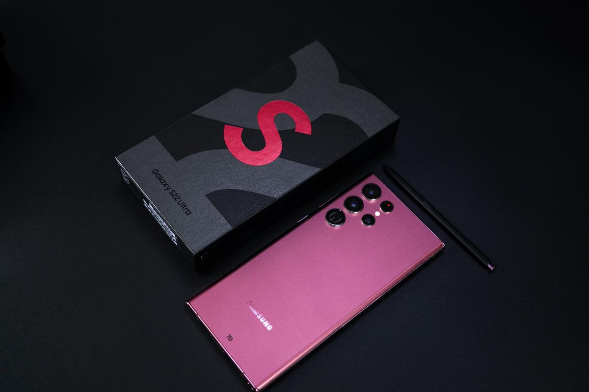 三星s22+真实体验,三星s22u和华为mate40pro哪个好