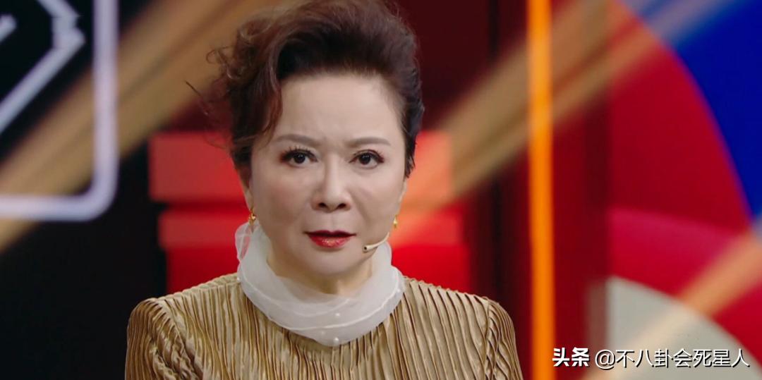 明星整容脸僵硬图片,老女明星整容脸和纯天然脸