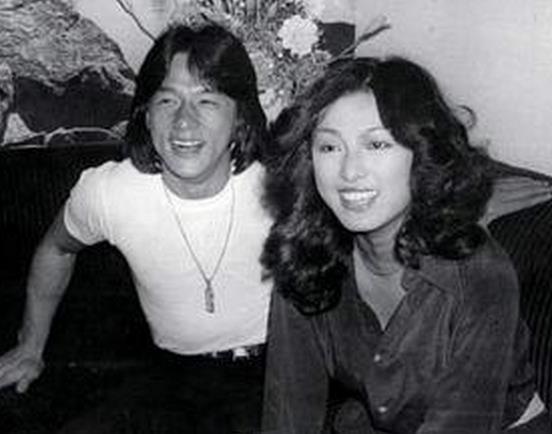 83版射雕英雄传周伯通经典片段,射雕英雄传83版经典武打片段