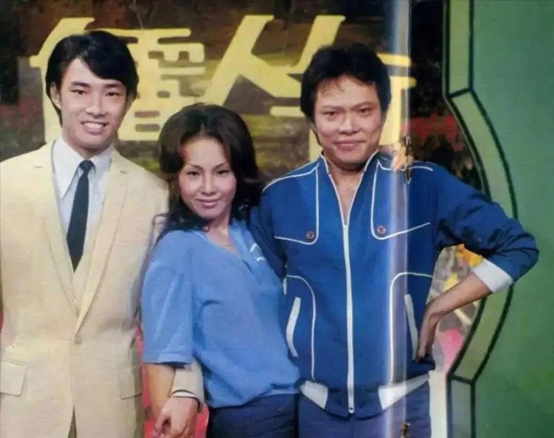 费玉清退出娱乐圈干什么去了,恒述法师怒怼费玉清一毛不拔