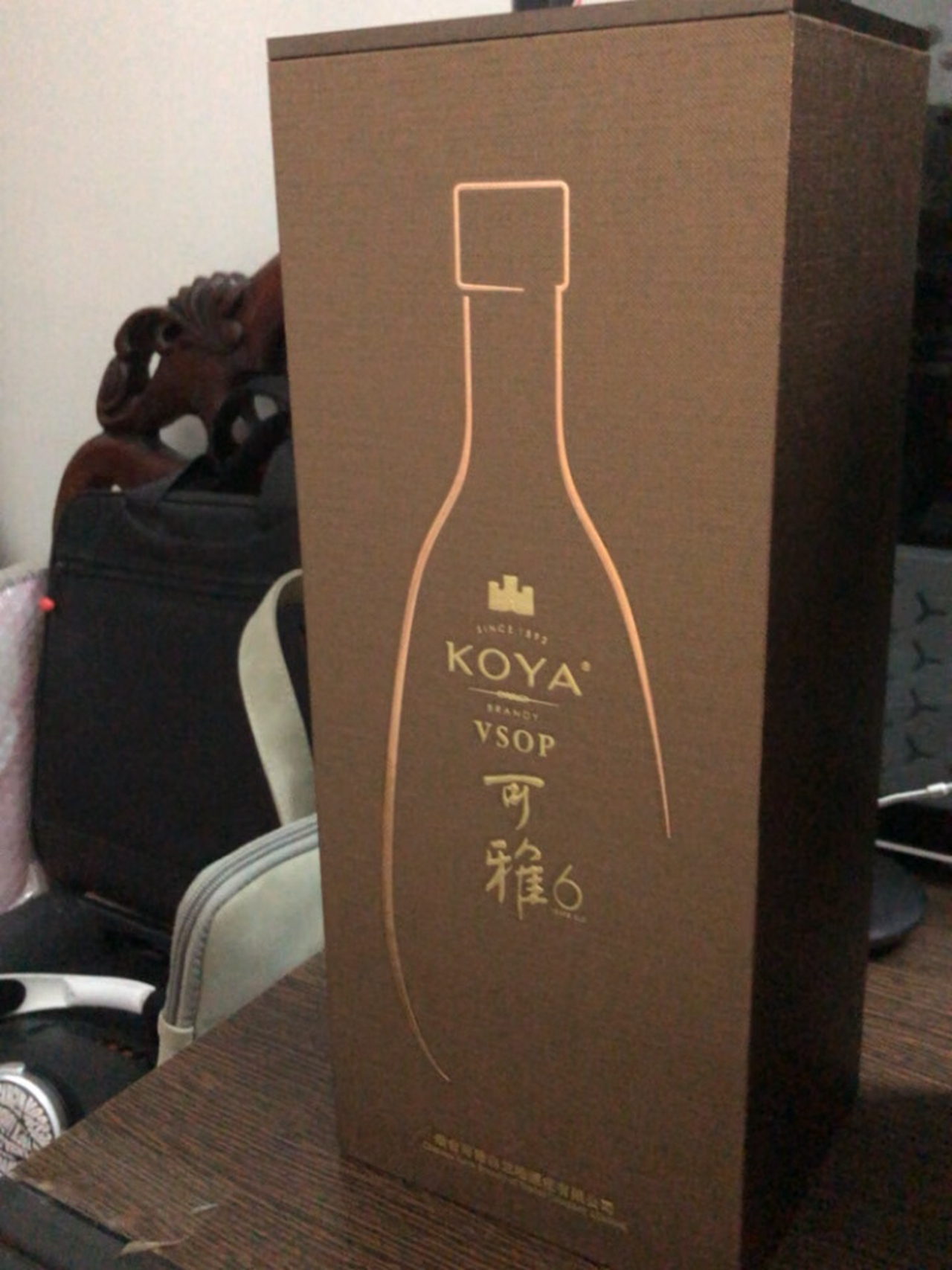 洋酒白兰地与威士忌有什么区别,威士忌酒杯和白兰地酒杯的区别