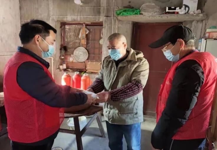 抗疫社区网格员,暖心网格员的温情坚守