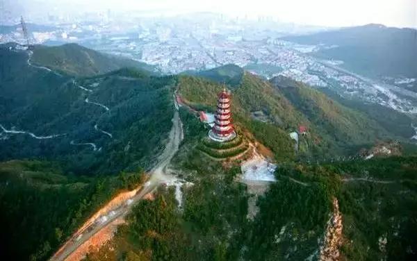 烟台塔山风景区,神秘的烟台塔山