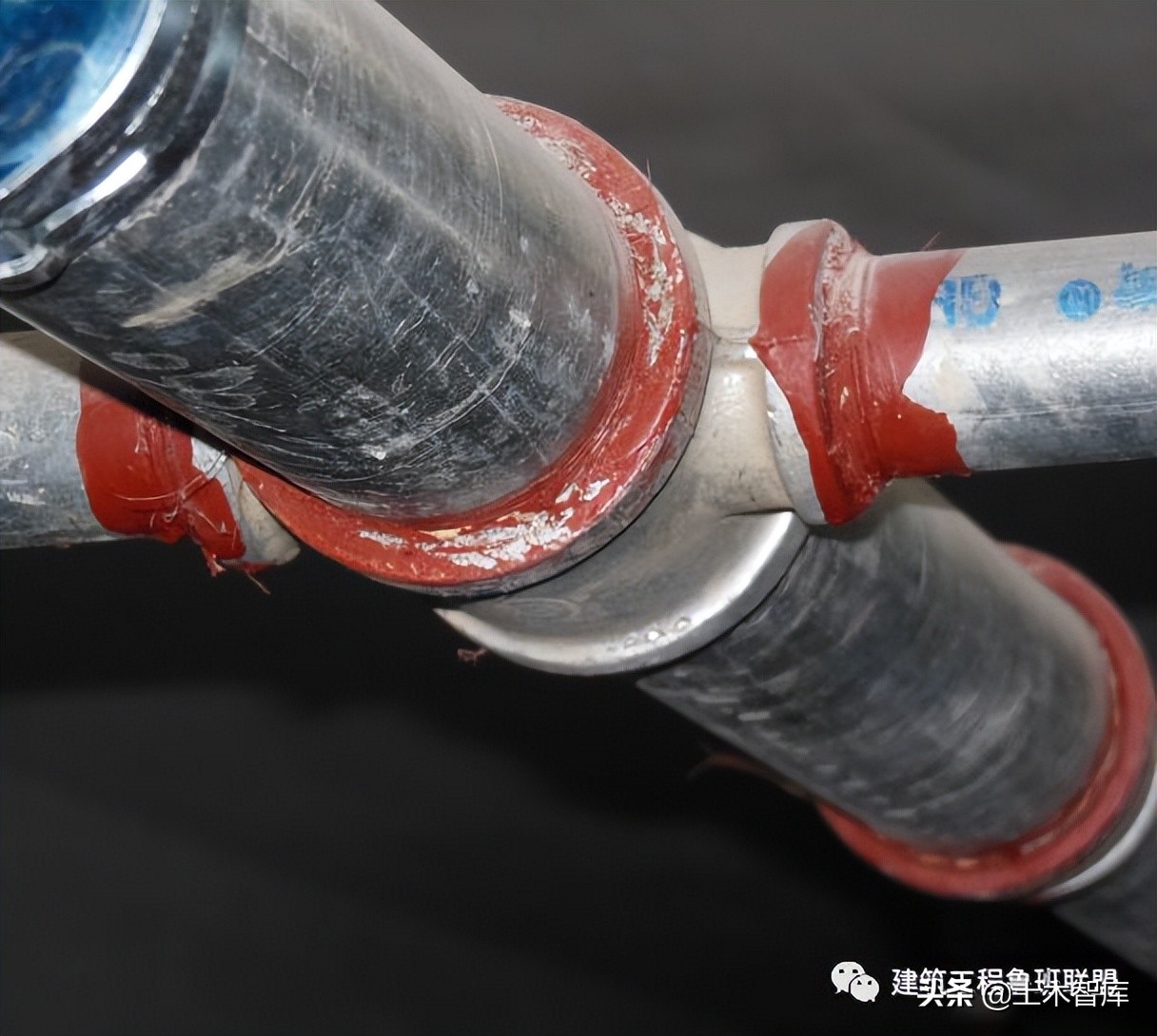 管道吊模施工的标准做法,背压式汽轮机蒸汽管道连接标准