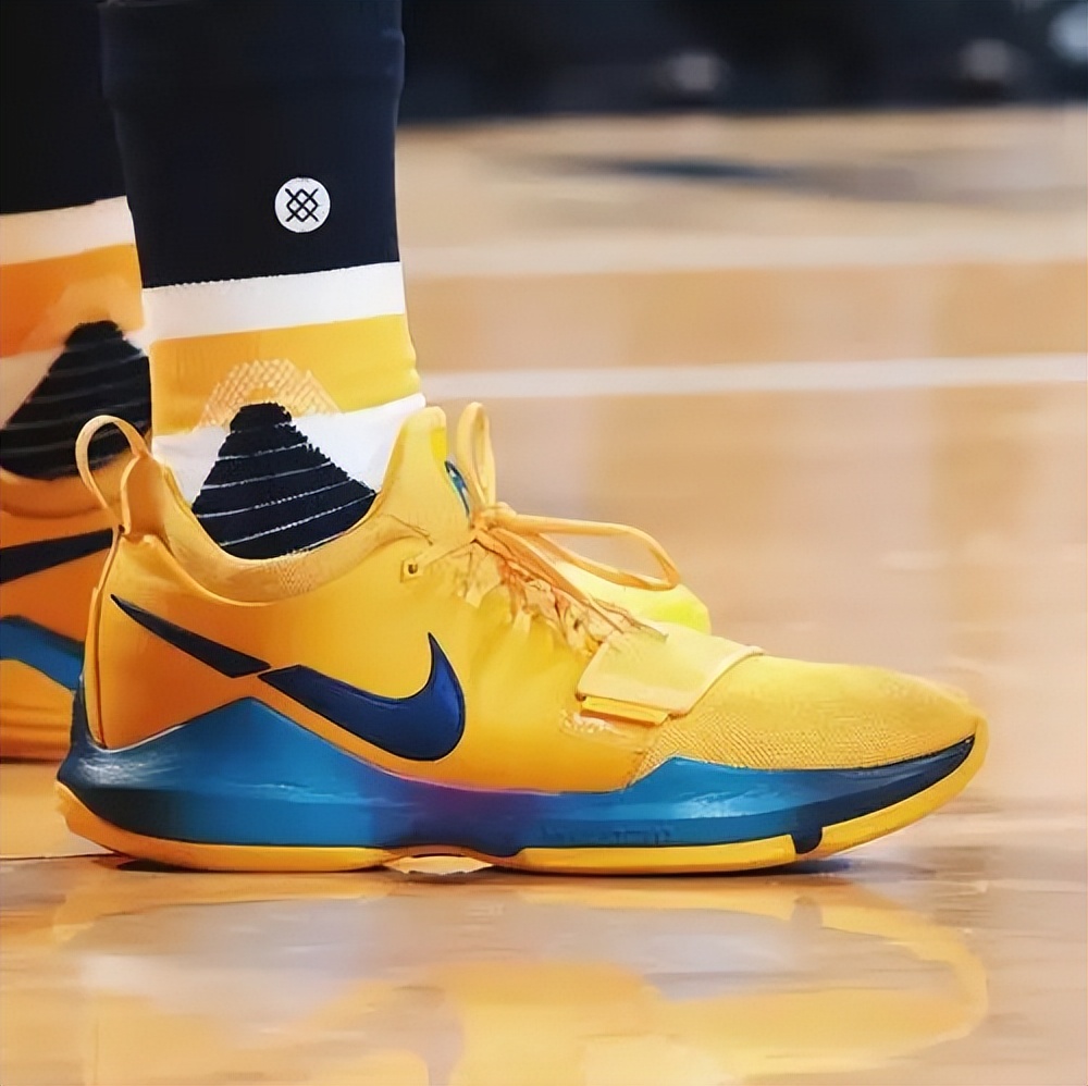 walkthrufire保罗乔治,nikepg4保罗乔治