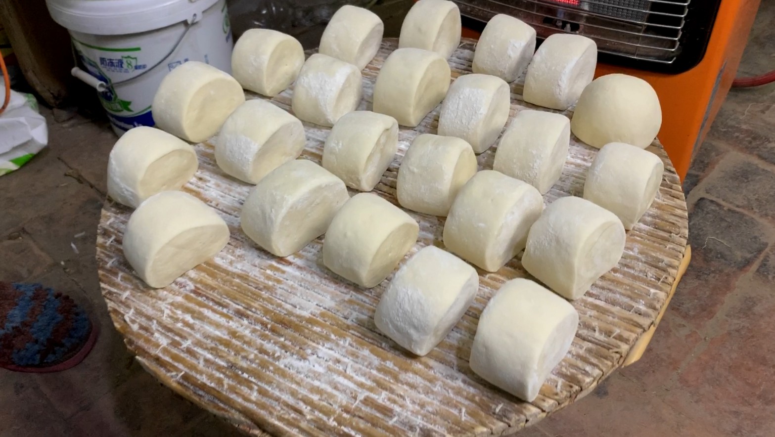 当好伙头军,当排头兵和主力军