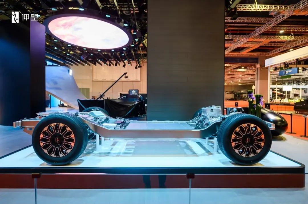 国产神车u8,国产u8汽车多少钱一辆