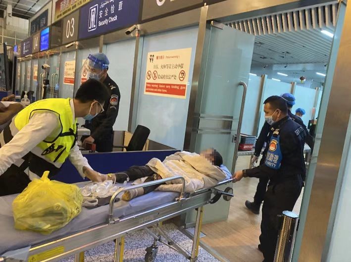 致敬平凡英雄电影,平凡英雄感人的电影催人泪下