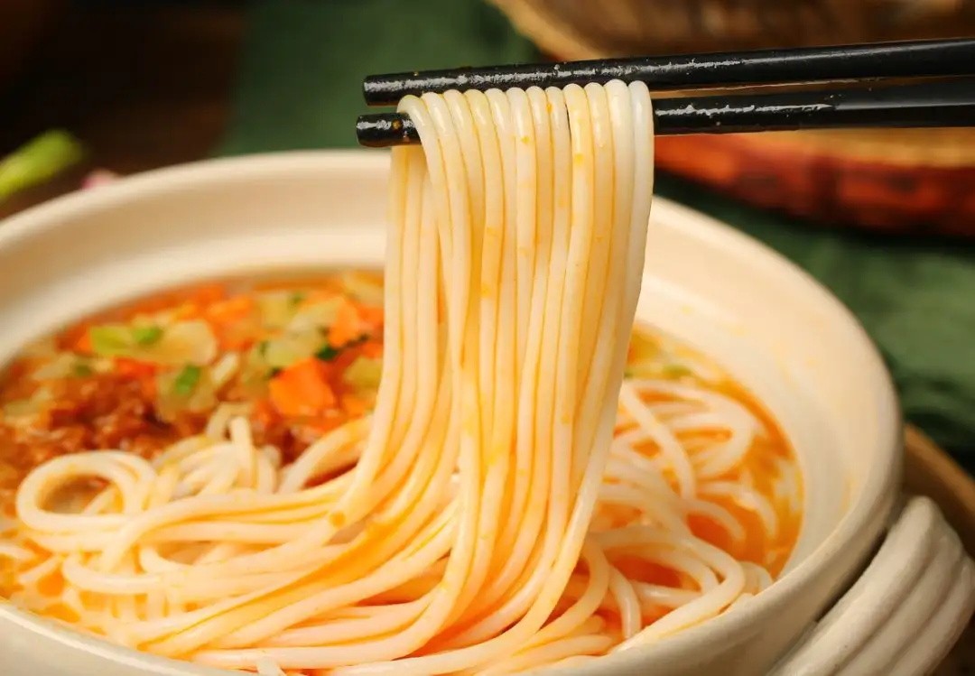 过桥米线发展现状,过桥米线为什么很少人卖了