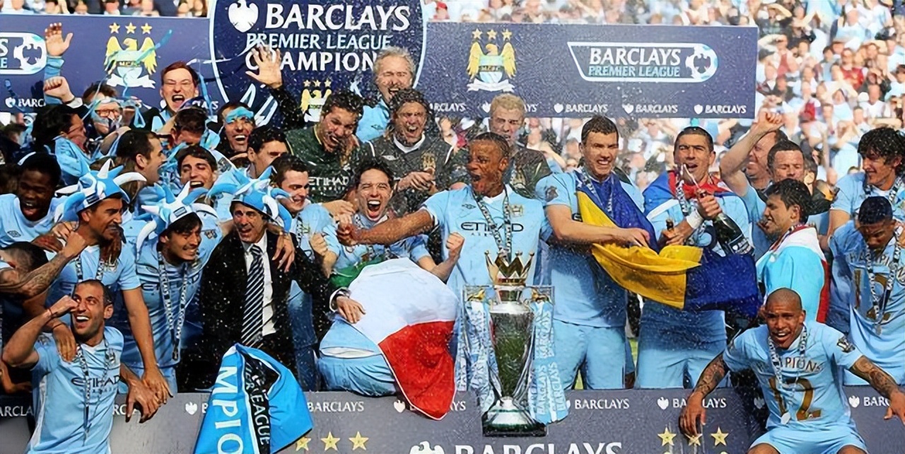 曼城阿奎罗绝杀夺冠瞬间,蓝月传奇1