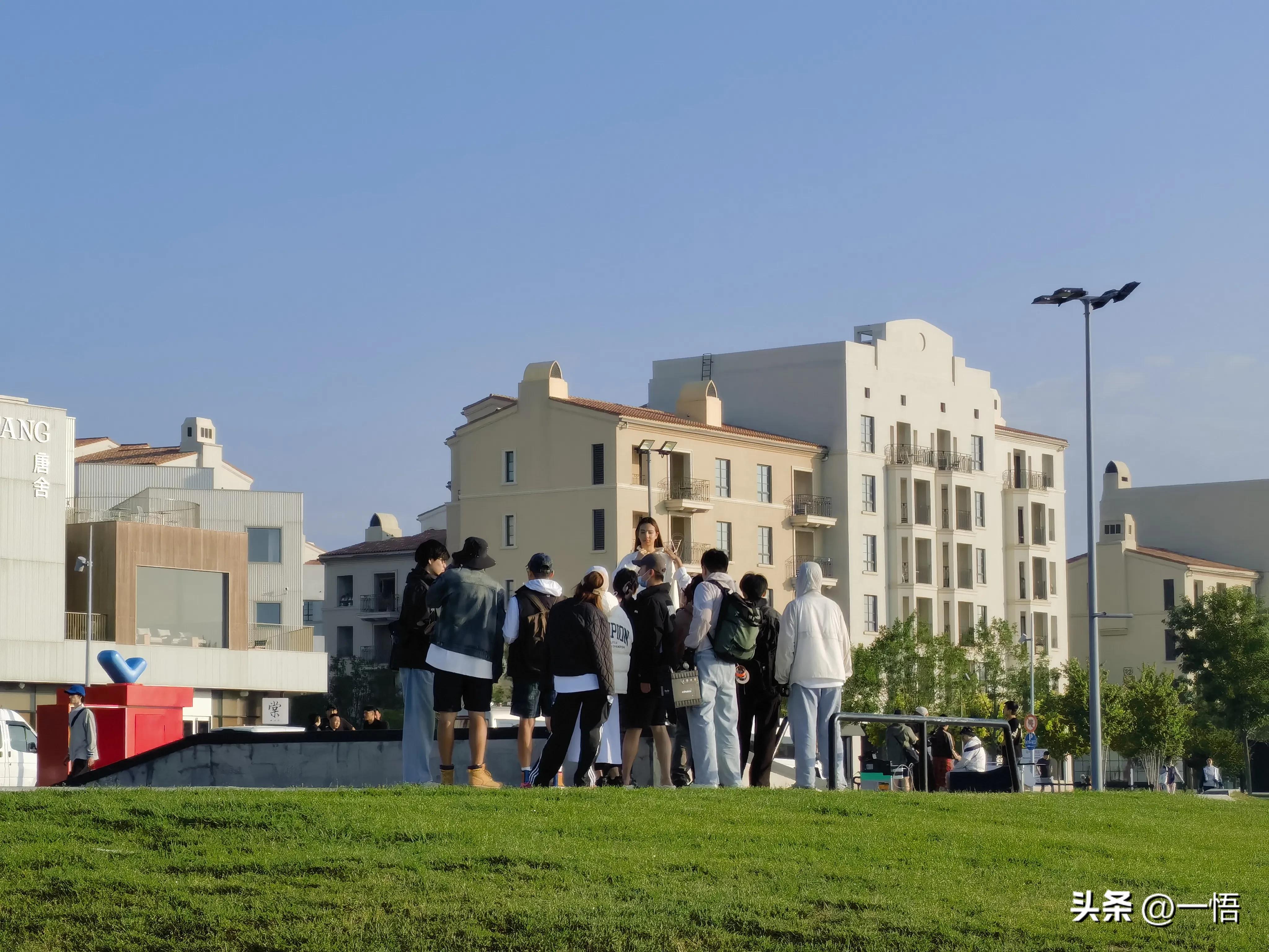 2023上海到秦皇岛承德十日游第四天：看阿那亚的海，逢犬舍的安娜