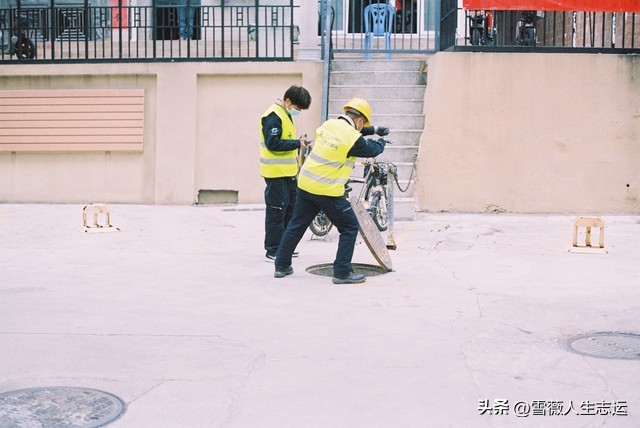 大学毕业后找工作有哪些困难,大学生毕业找不到工作应该做什么