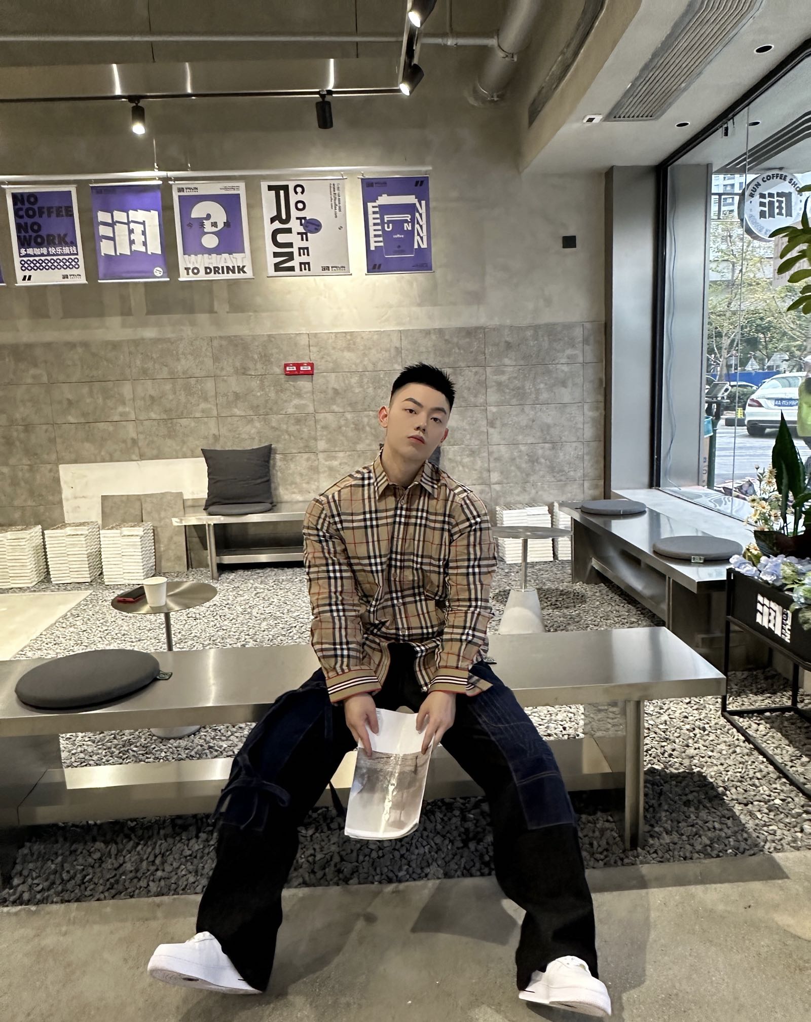 burberry长袖府绸衬衫门襟暗扣,burberry格纹字母衬衫