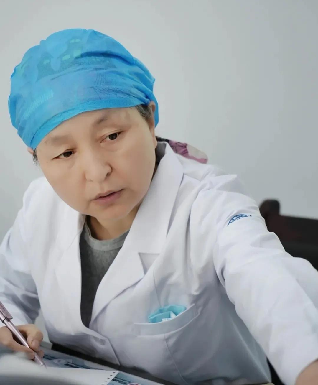 为患者奔跑26年的咸阳医生——省“三八红旗手”咸阳市第一人民医院王蕾