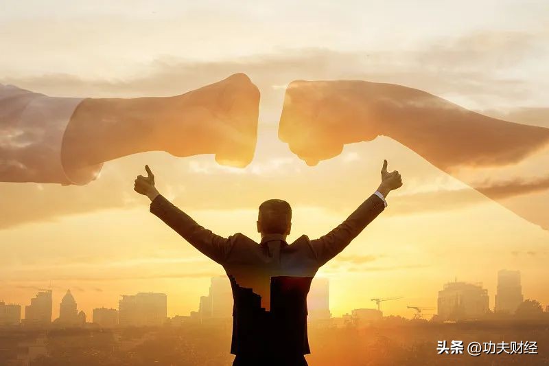 张勇厉害还是马云厉害,马云与张勇的照片