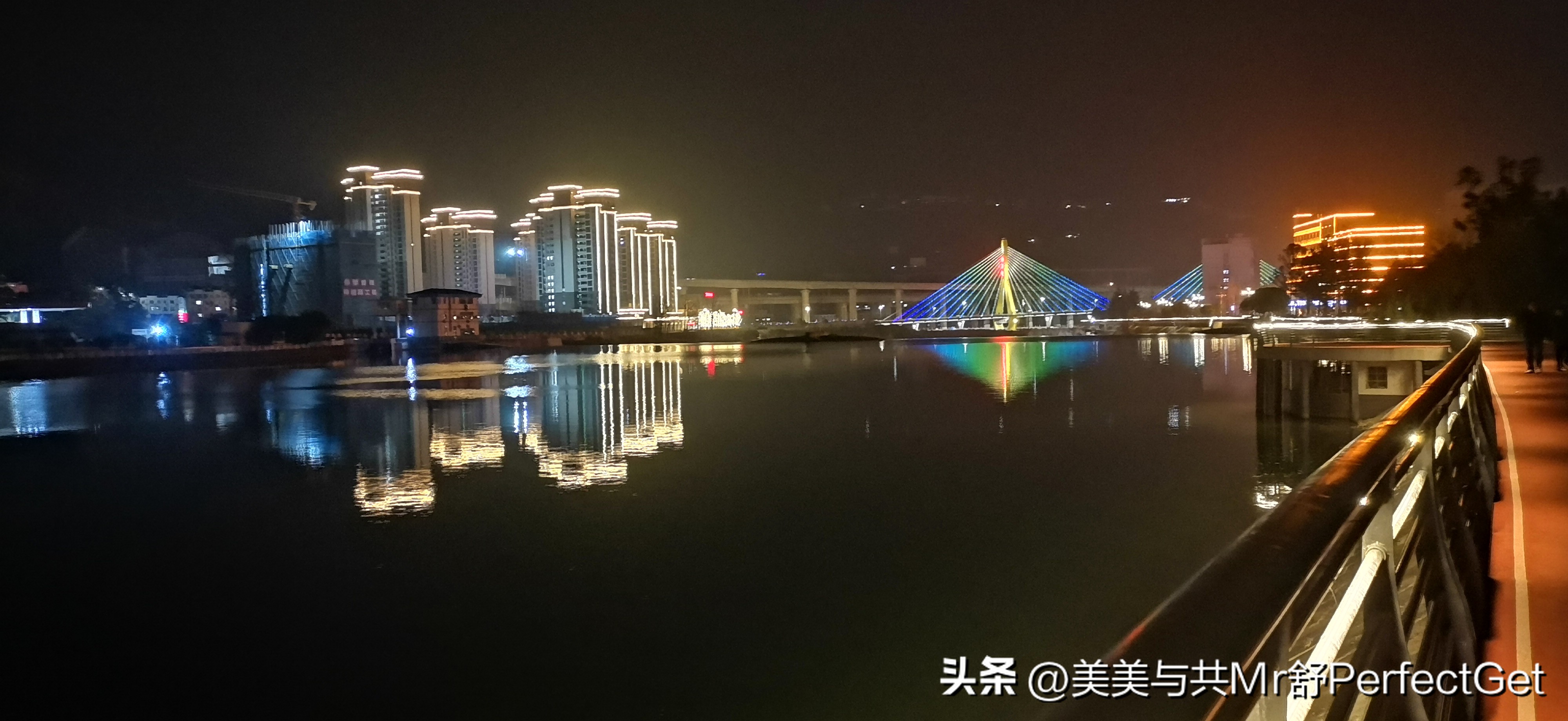 请教：抖音火山版与抖音短视频有什么区别？