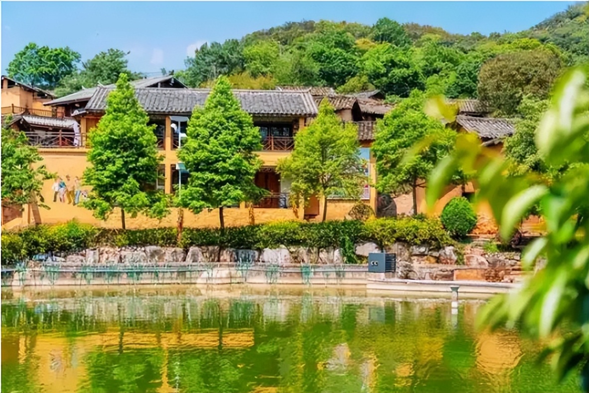 去昆明必须去的三个地方,云南昆明哪里最值得去