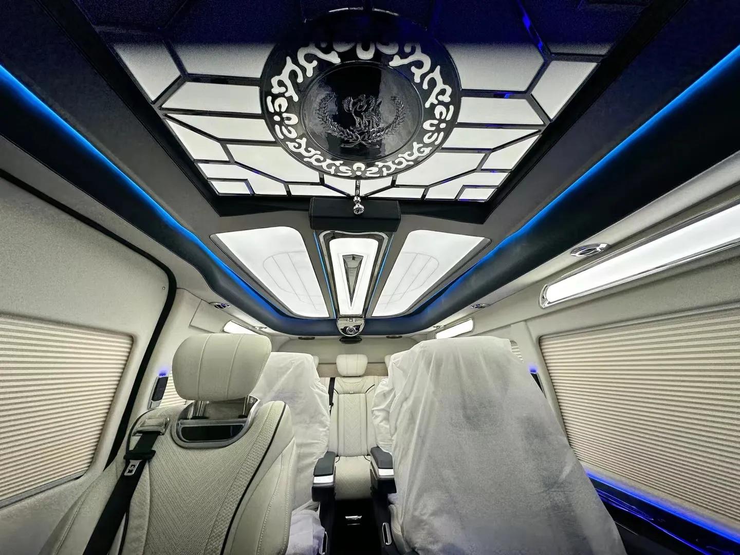 丰田大海狮的最新款,丰田海狮和埃尔法哪个好