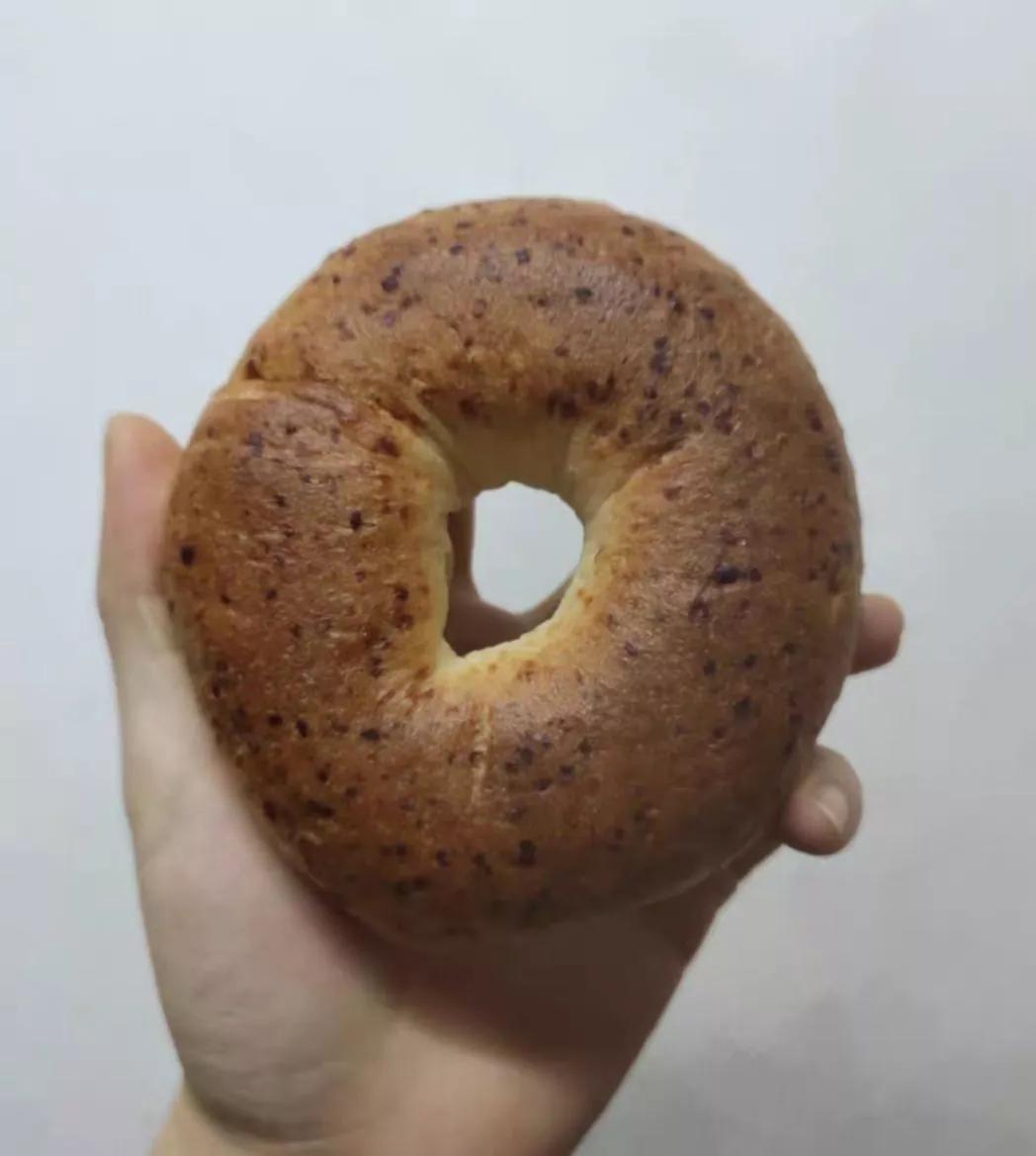 特别爱吃面包是什么原因,特别爱吃面包是什么体验