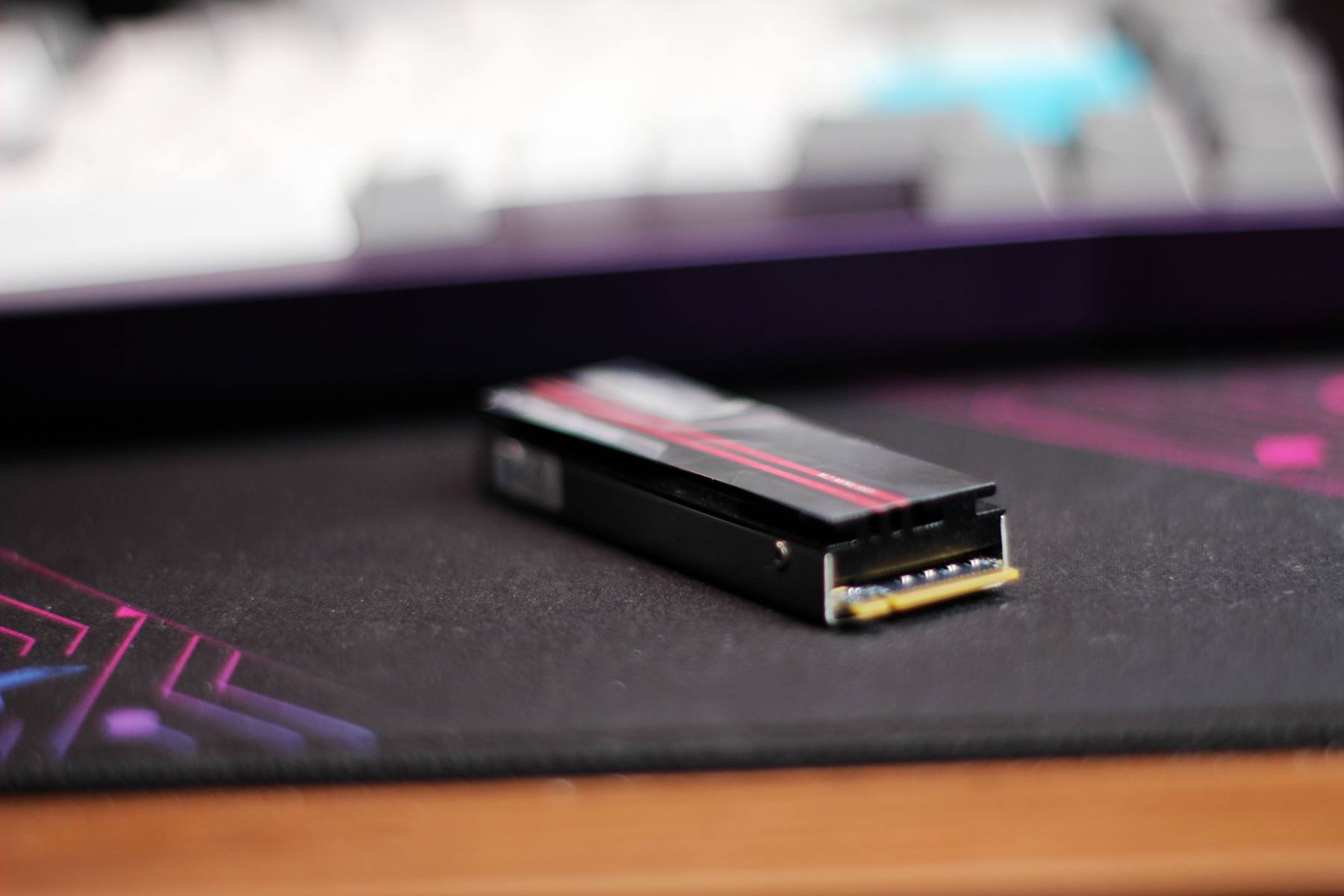 朗科nv7000和nv7000g,朗科固态硬盘nv3000和nv2000