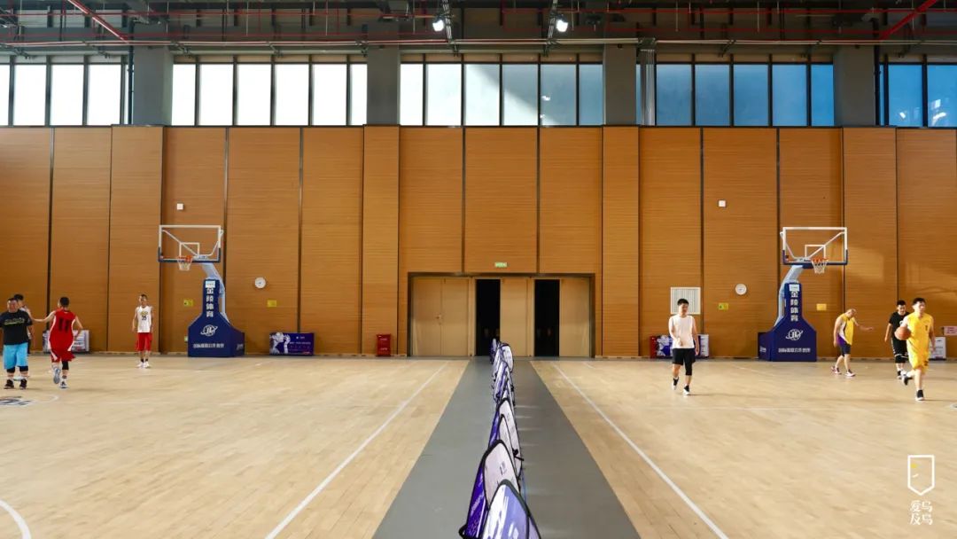 乌鲁木齐奥体中心免费场馆在哪,奥体中心游玩攻略晚上免费