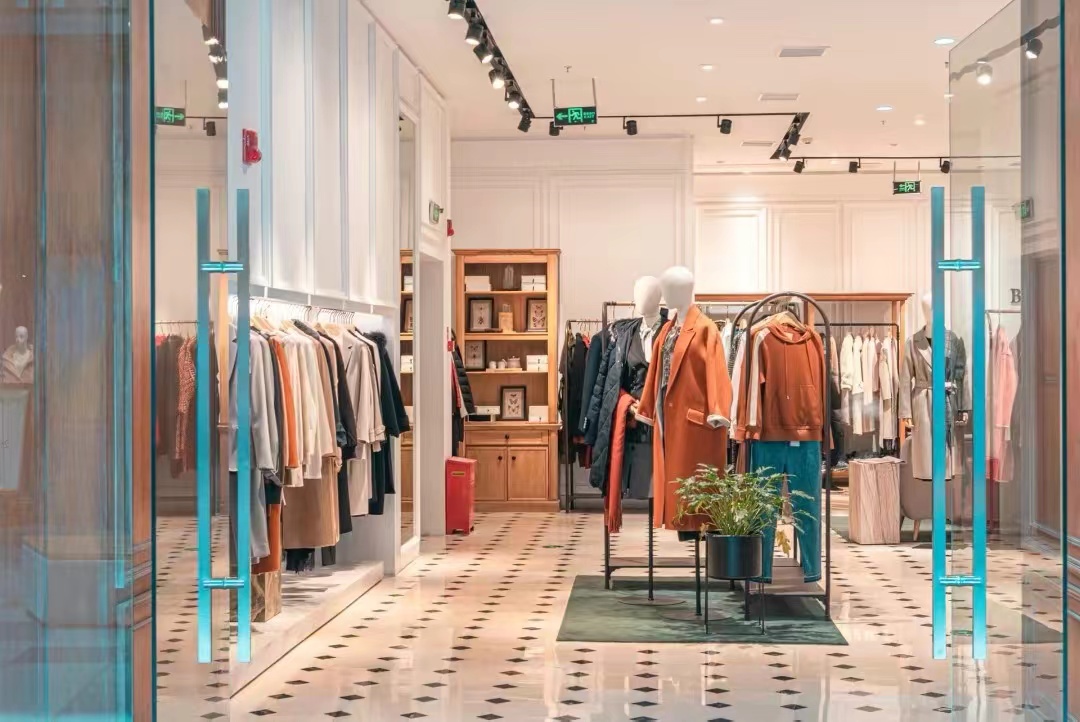 多地核酸“减码”后，年底服装批发该如何做到订单火爆？