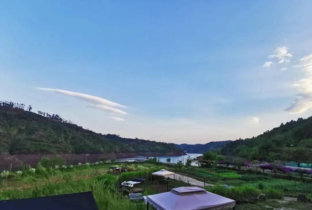 昆明温泉亿壕,昆明可以住一晚的泡温泉景点