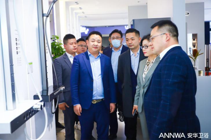 鸿运当头焕新安华|安华卫浴西北旗舰店盛大开业