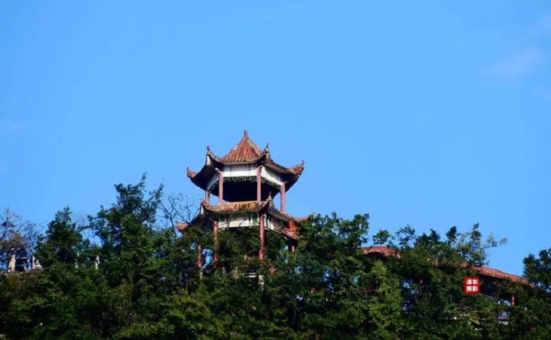 贵州十大旅游景点自驾游攻略,贵州六盘水旅游十大景点介绍