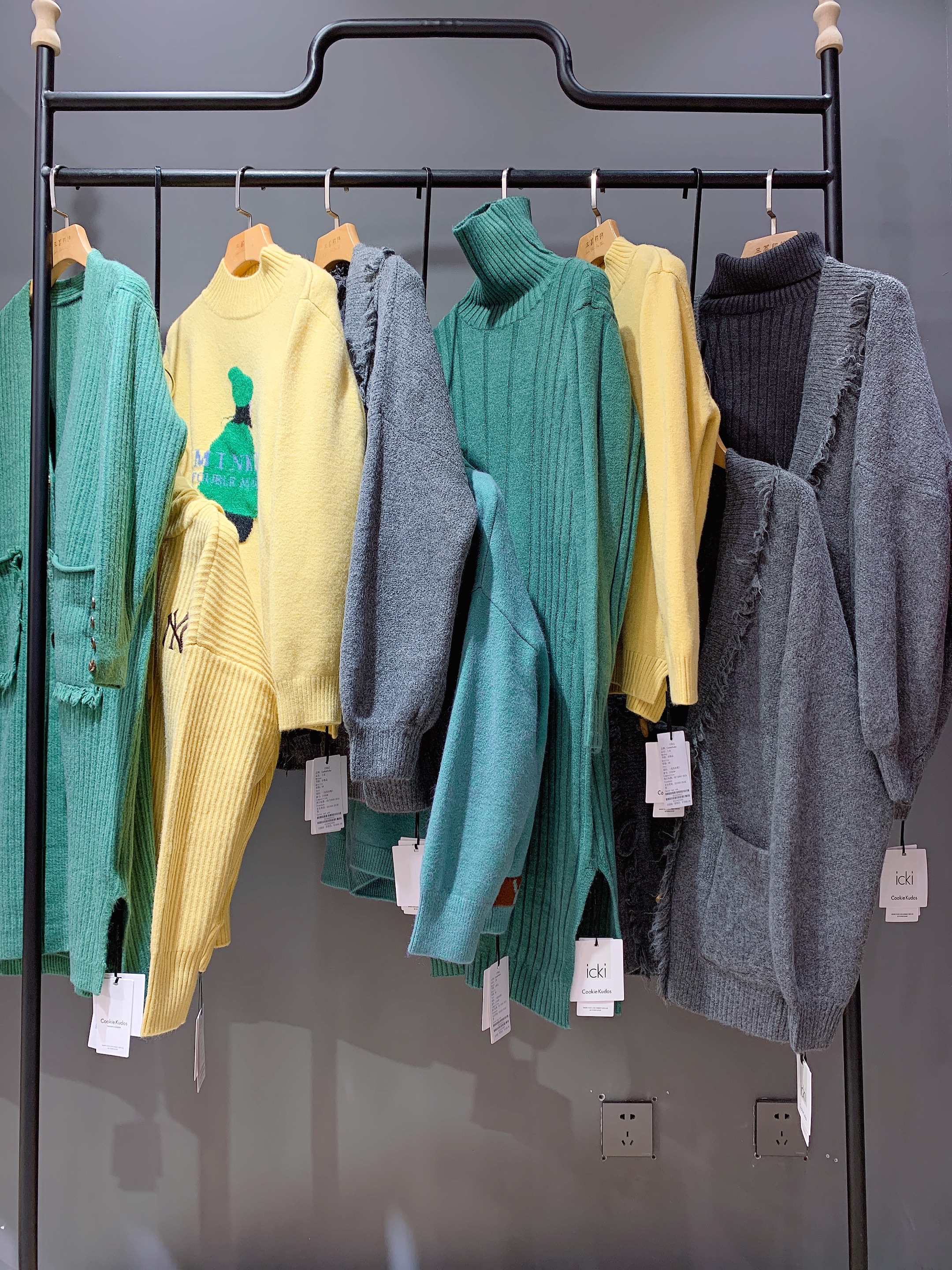 鎴戠埍闇查湶濂宠2020鏄ユ,鎴戠埍闇查湶濂宠2021鍐