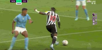 曼城1-3被淘汰,曼城1-3不敌里昂分析