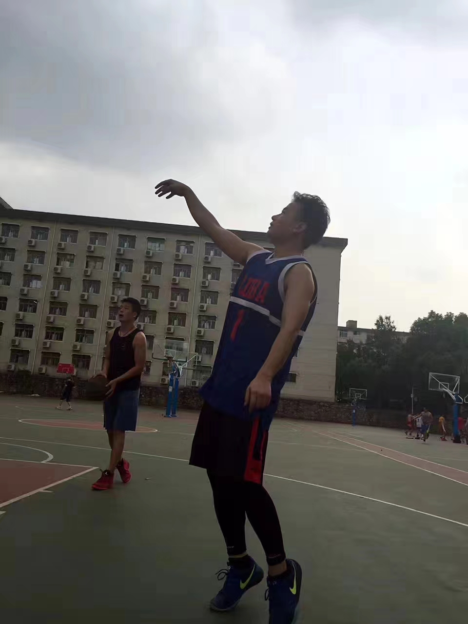 迪拜空姐露娜,露娜迪拜空姐