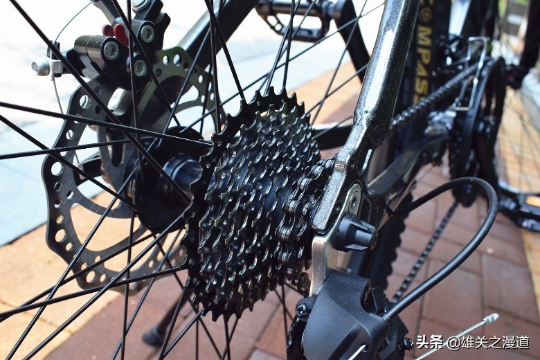 选了RALEIGH兰令THANE山地车，在疫情过后开启绿色通勤