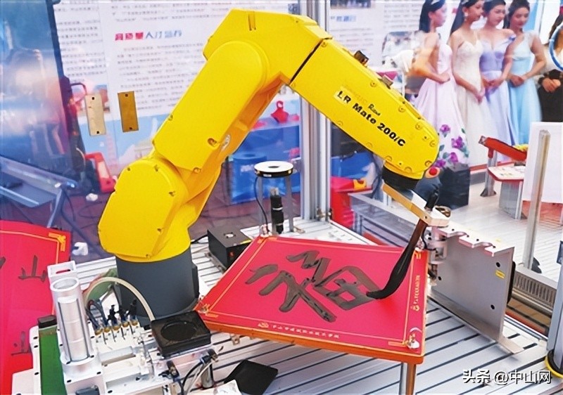 展技能秀风采强素质,秀专业技能展专业风采