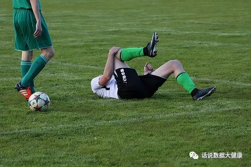 膝关节韧带撕裂保守治疗能恢复吗,膝关节韧带损伤和撕裂