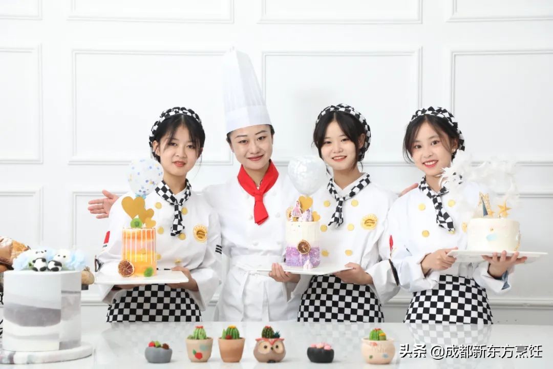 成都学做蛋糕哪个学校好,湖北学蛋糕的学校