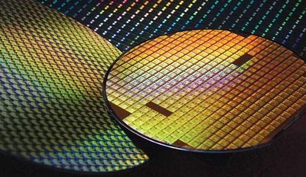 俄乌开战，芯片价格飙升，从事单片机工作的我们该如何选择