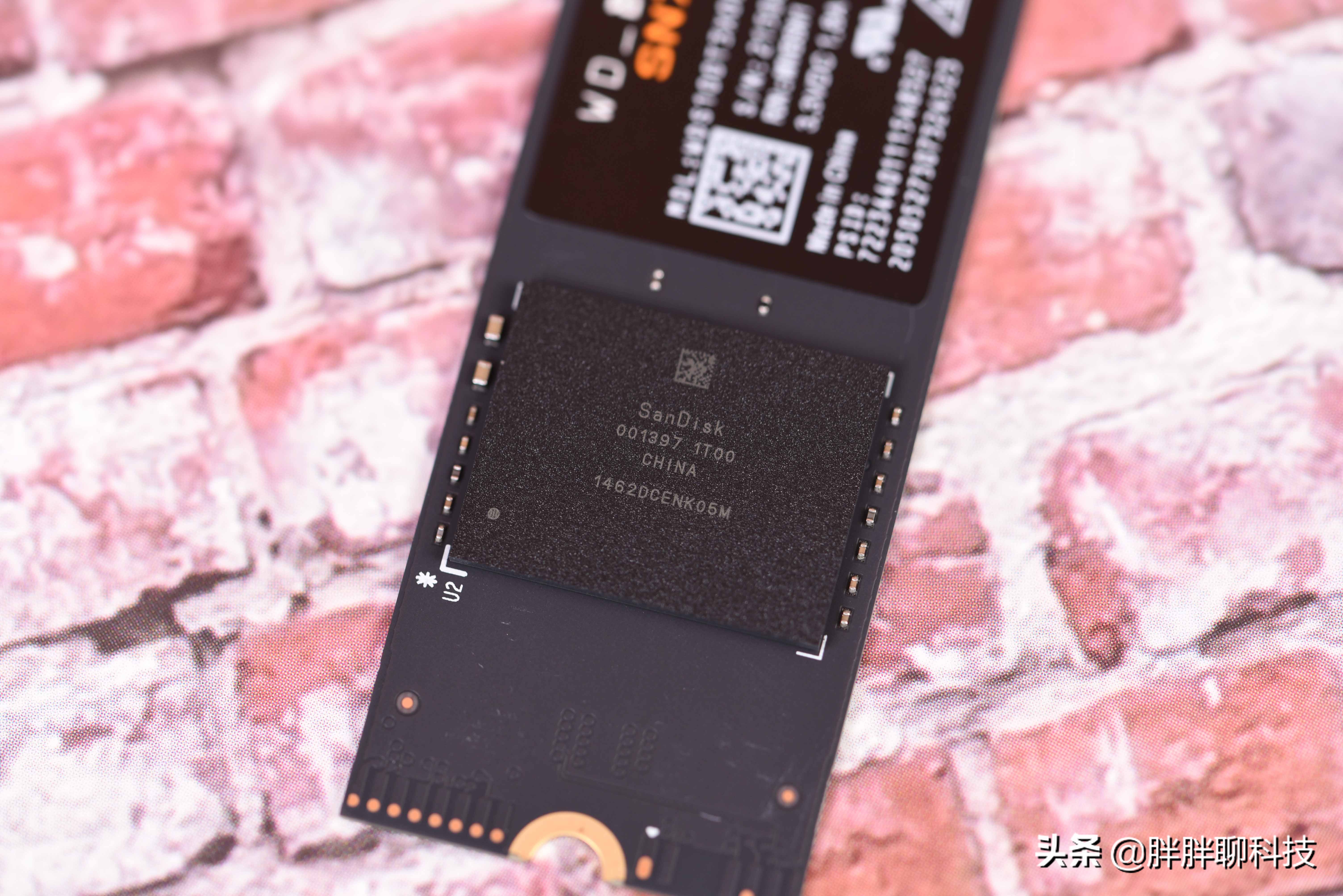 wdblacksn7701tb固态硬盘,西数wdblacksn770和三星