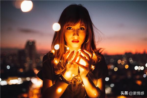 分手一年了还放不下他该怎么办,分手了还是放不下很想他该怎么办